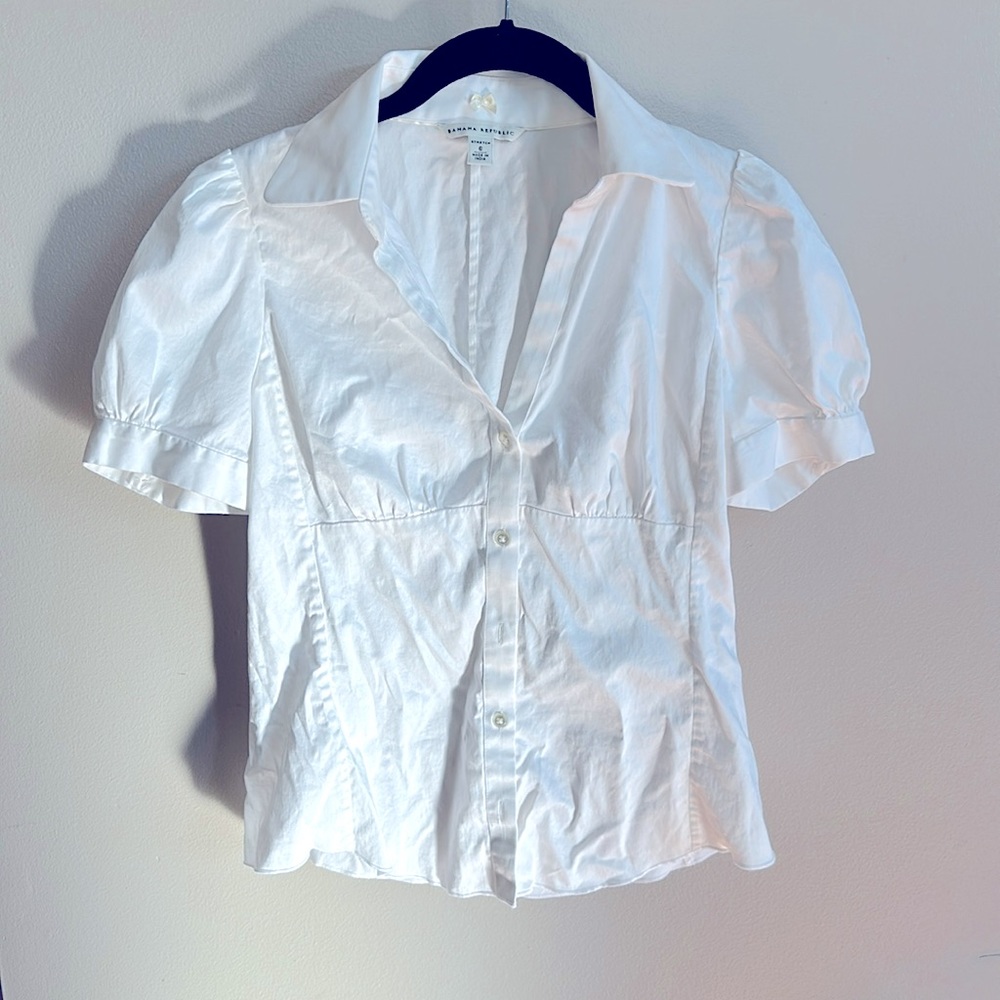 Short sleeve button down